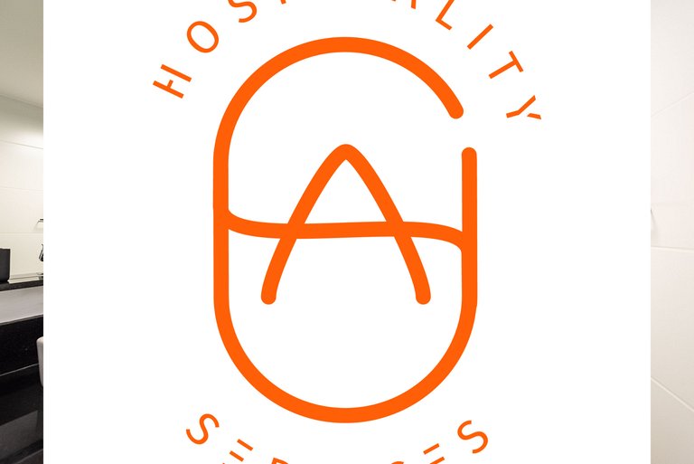 Estúdio na Vila Olímpia com sacada